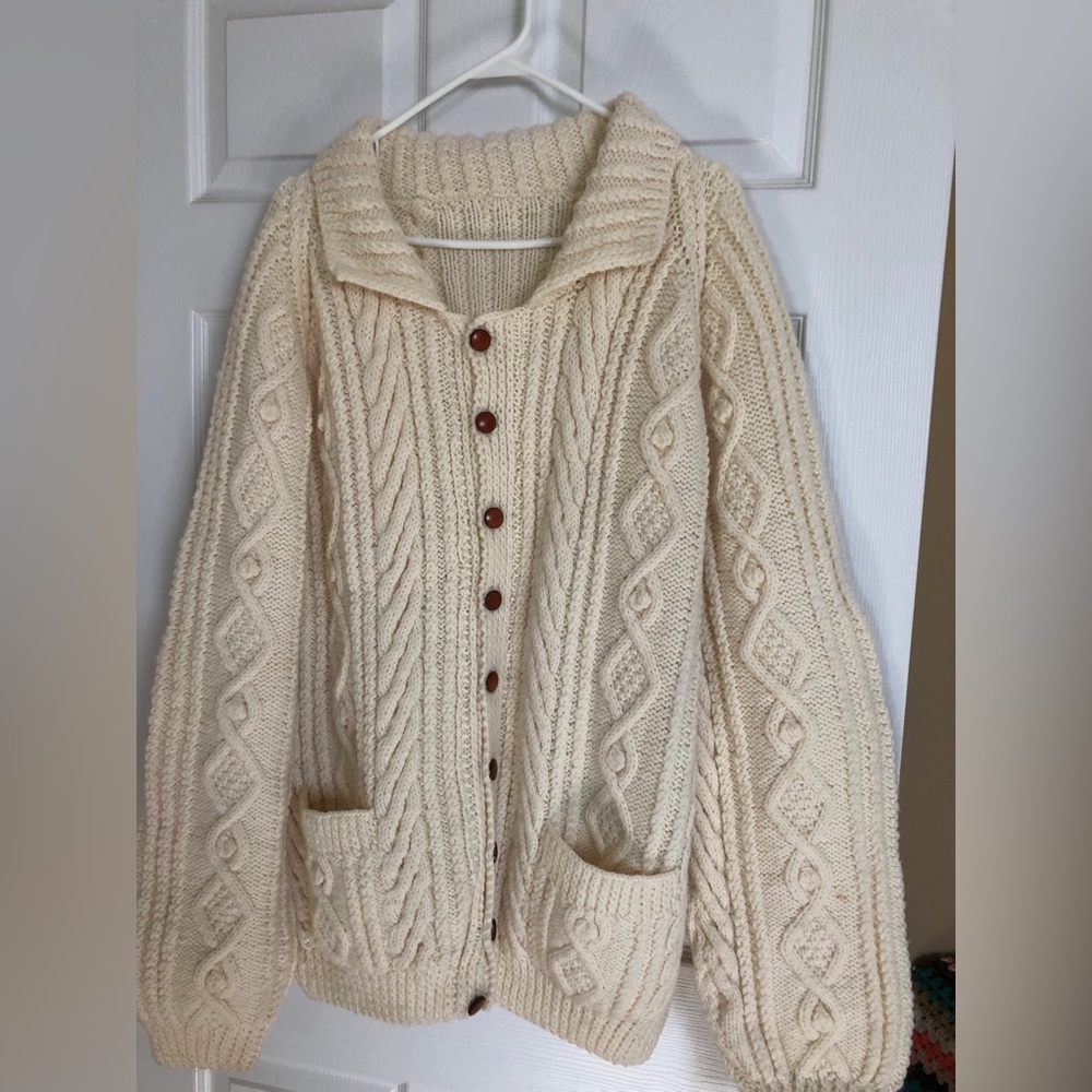 Hand crafted men’s button down sweater with pockets, XXL?